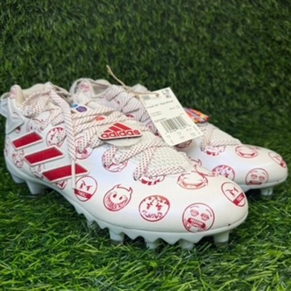 NWT Adidas Freak 22 Big Mood Mens 8 White‎ Red Emoji Football Cleats GZ6901